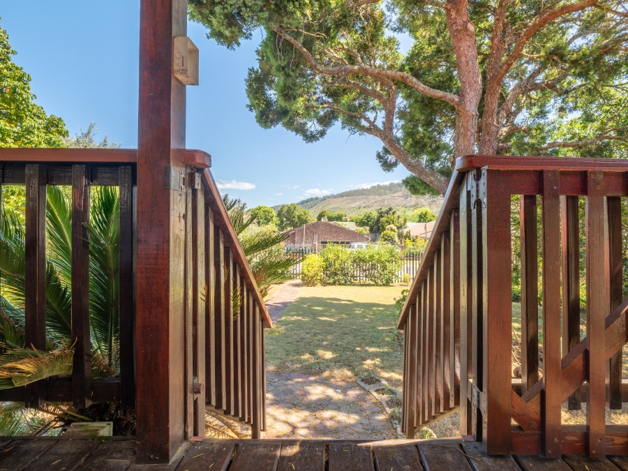 4 Bedroom Property for Sale in The Village Western Cape